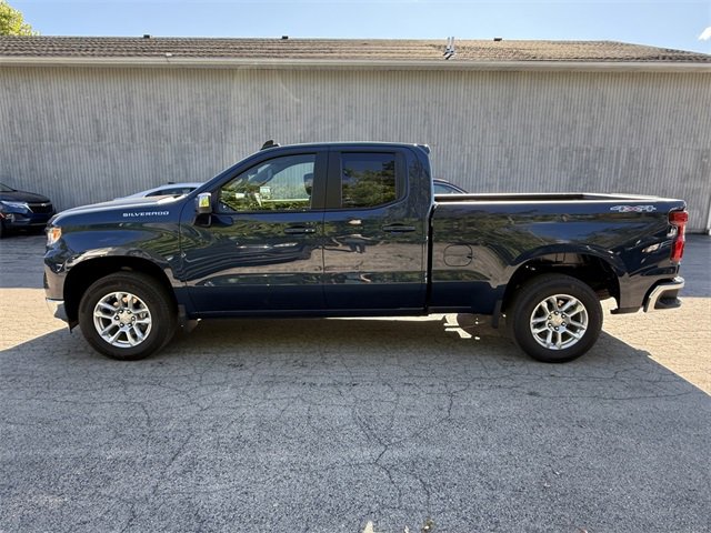 2022 Chevrolet Silverado 1500 LT photo 8