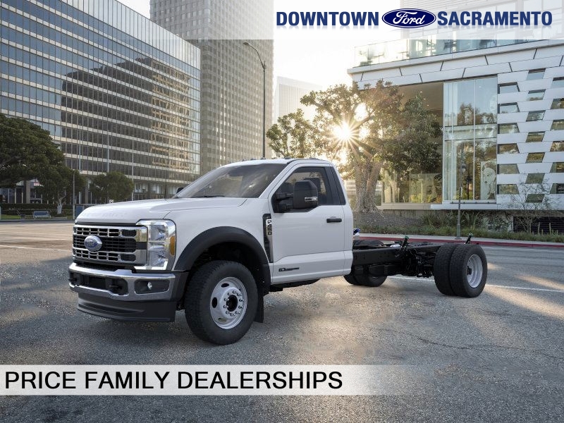 2025 Ford F-450 Super Duty Chassis Cab