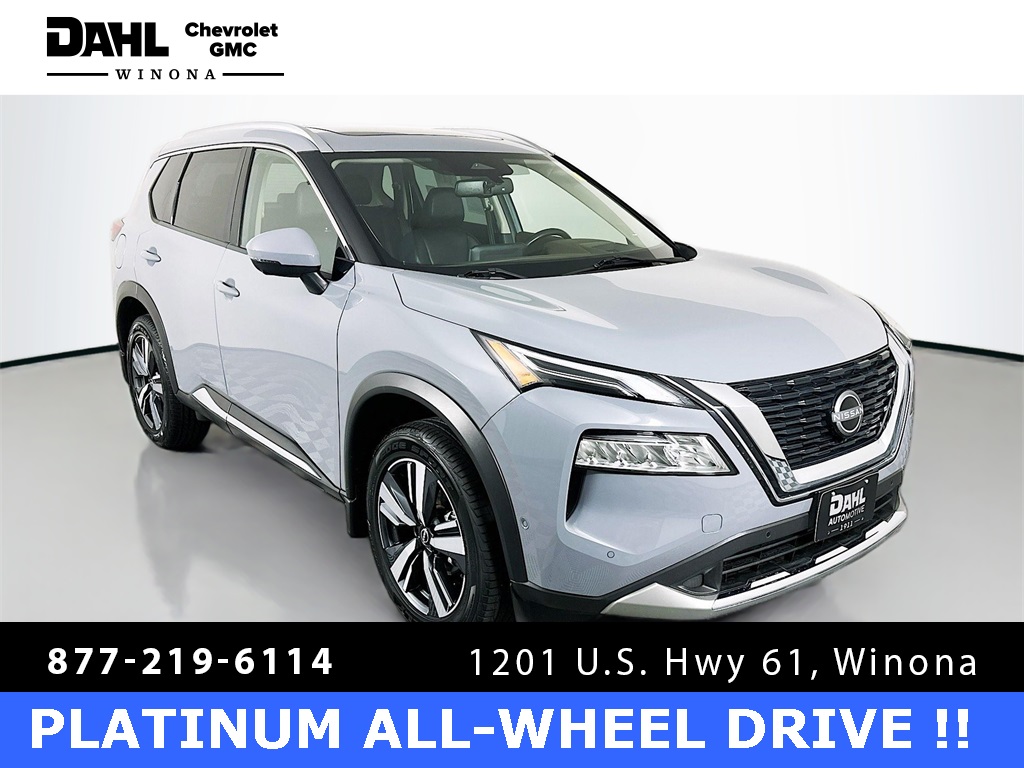 2023 Nissan Rogue Platinum's photo