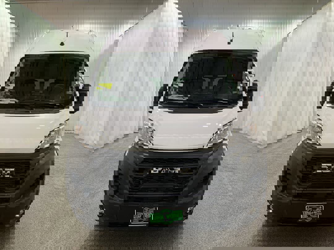 2025 Ram ProMaster 2500 photo 2