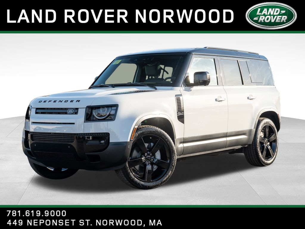 2026 Land Rover Defender S's photo