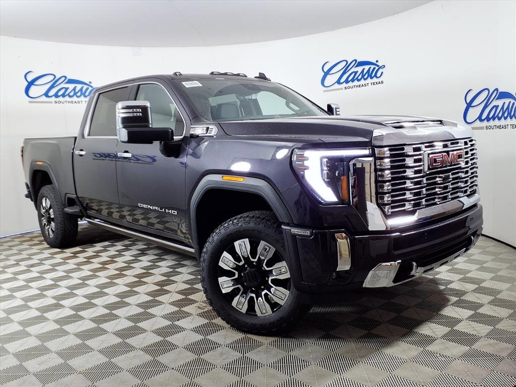 2025 GMC Sierra 2500HD Denali's photo