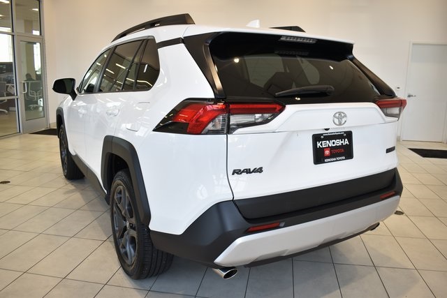 2024 Toyota RAV4 Adventure photo 5