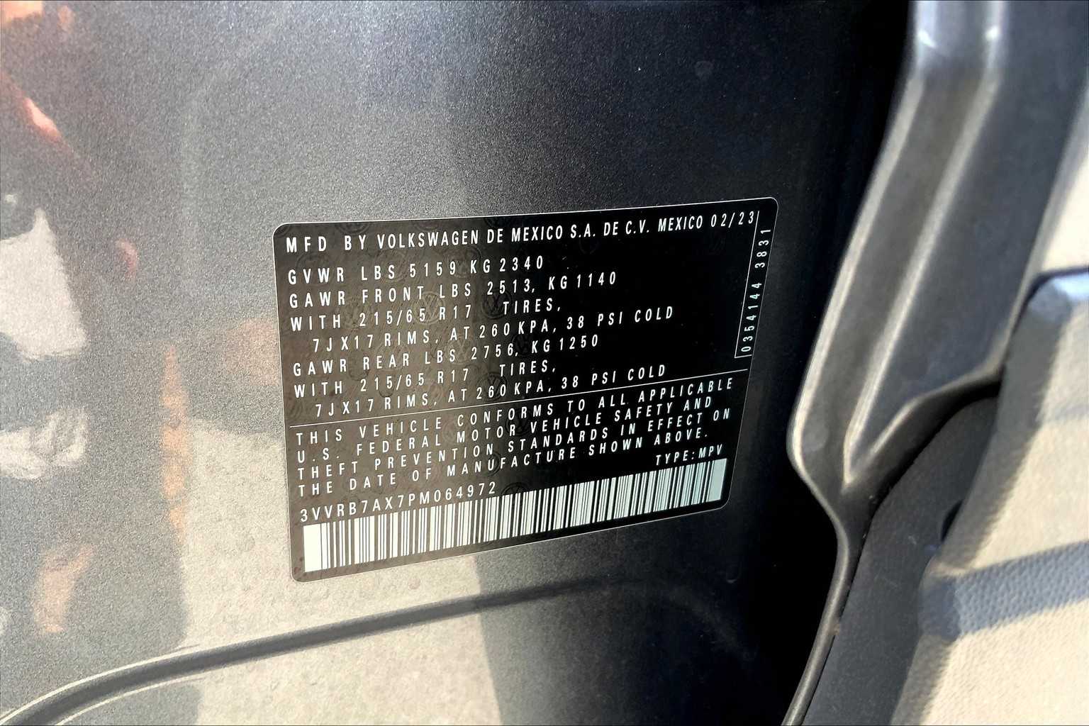 2023 Volkswagen Tiguan S photo 32