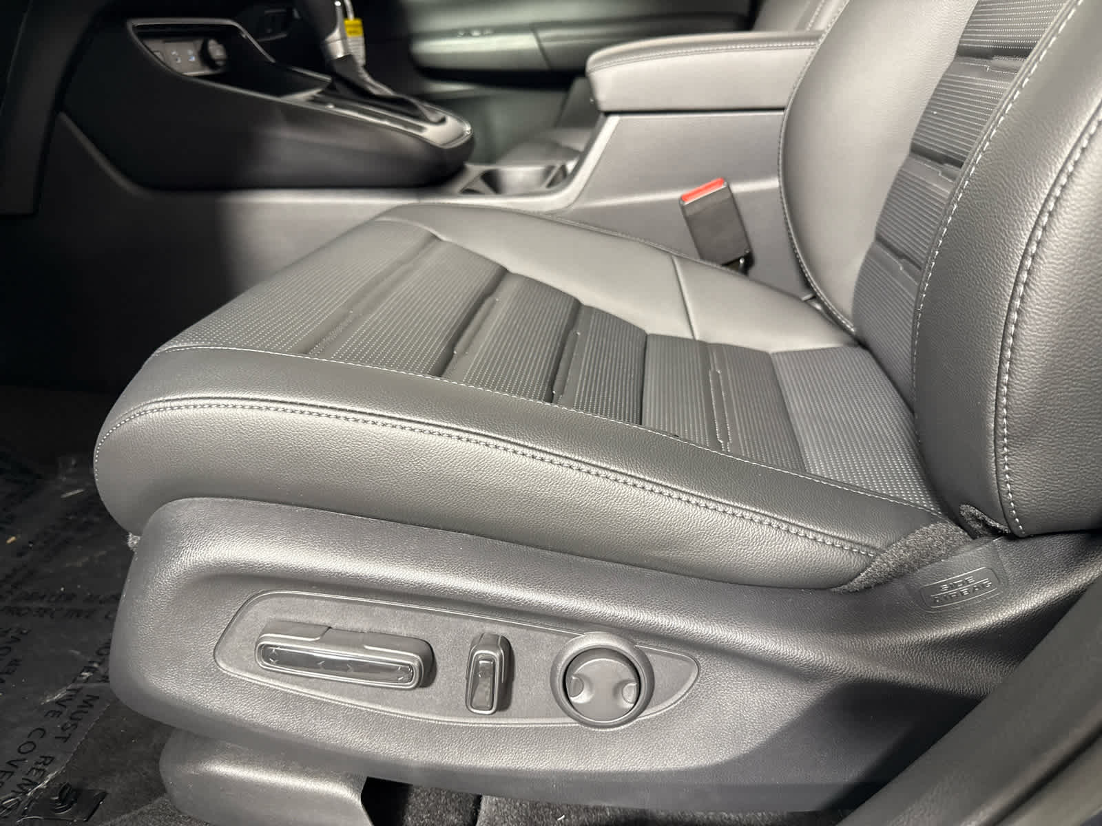 2026 Honda CR-V EX-L photo 14