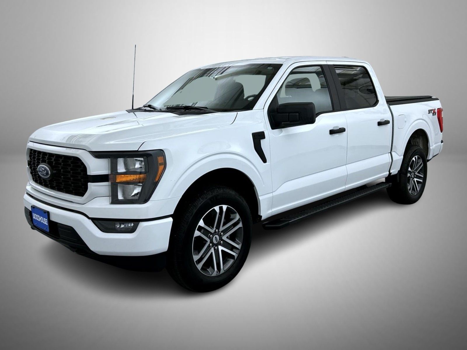 2023 Ford F-150 XL's photo