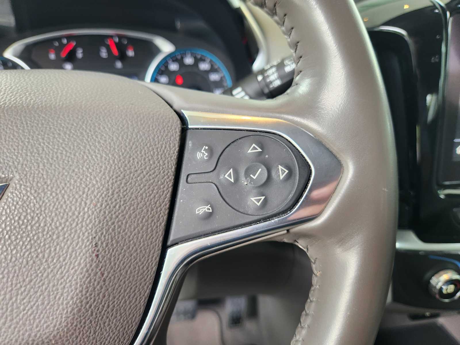 2020 Chevrolet Traverse Cloth photo 25