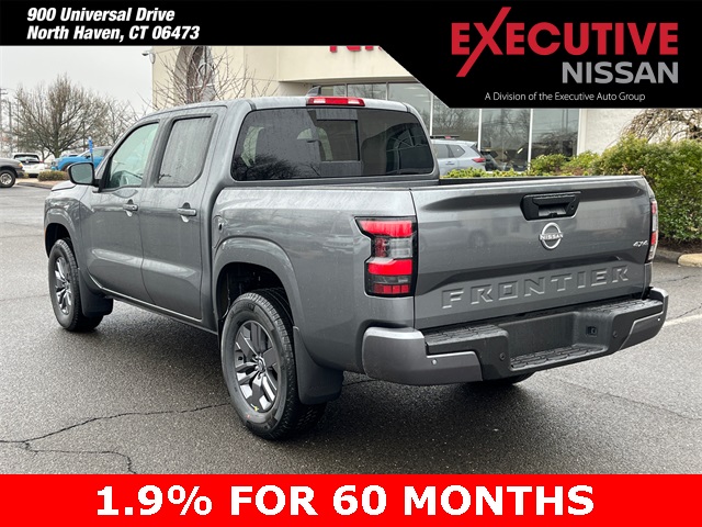 2025 Nissan Frontier SV photo 4