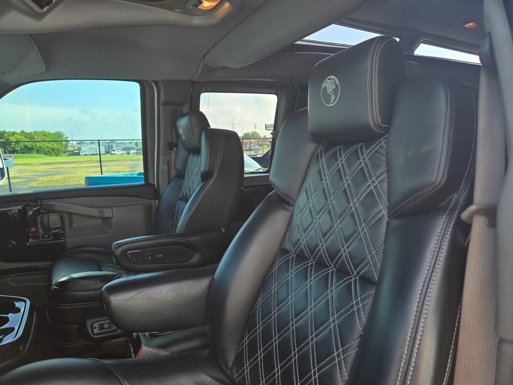 2020 Gmc Savana photo 12