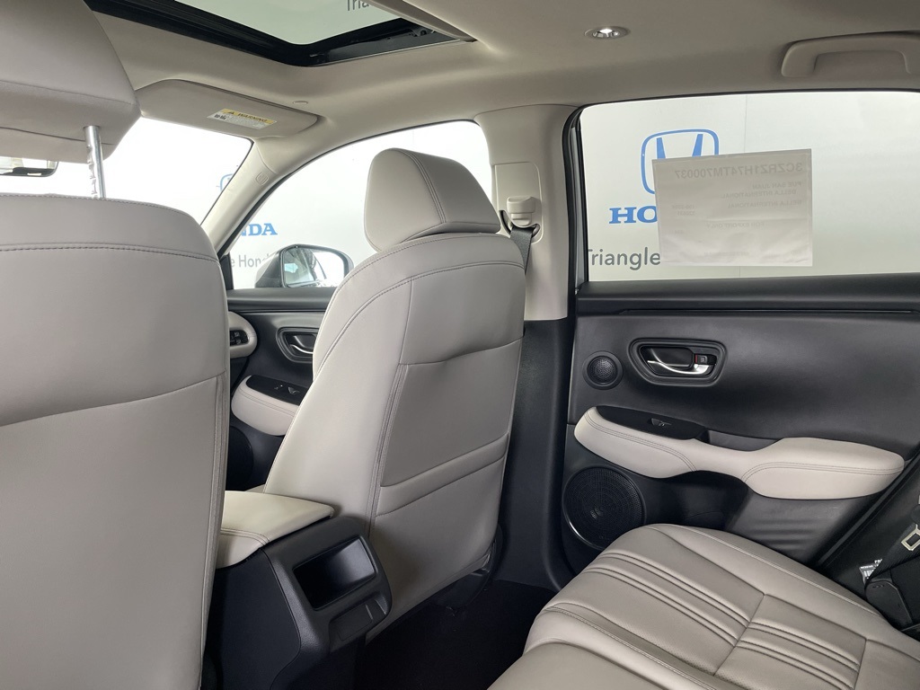 2026 Honda HR-V EX-L photo 16
