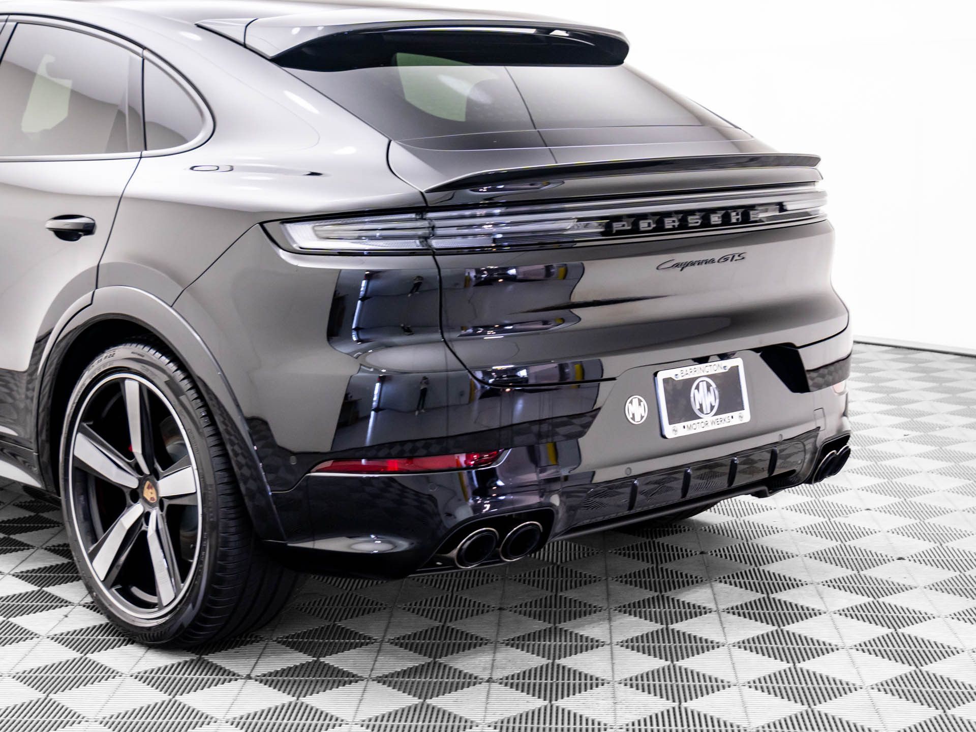 2025 Porsche Cayenne Coupe GTS photo 26