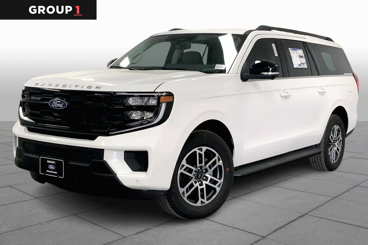 2025 Ford Expedition Active's photo