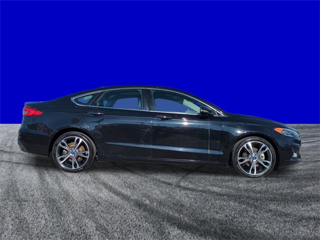 2020 Ford Fusion Titanium photo 3