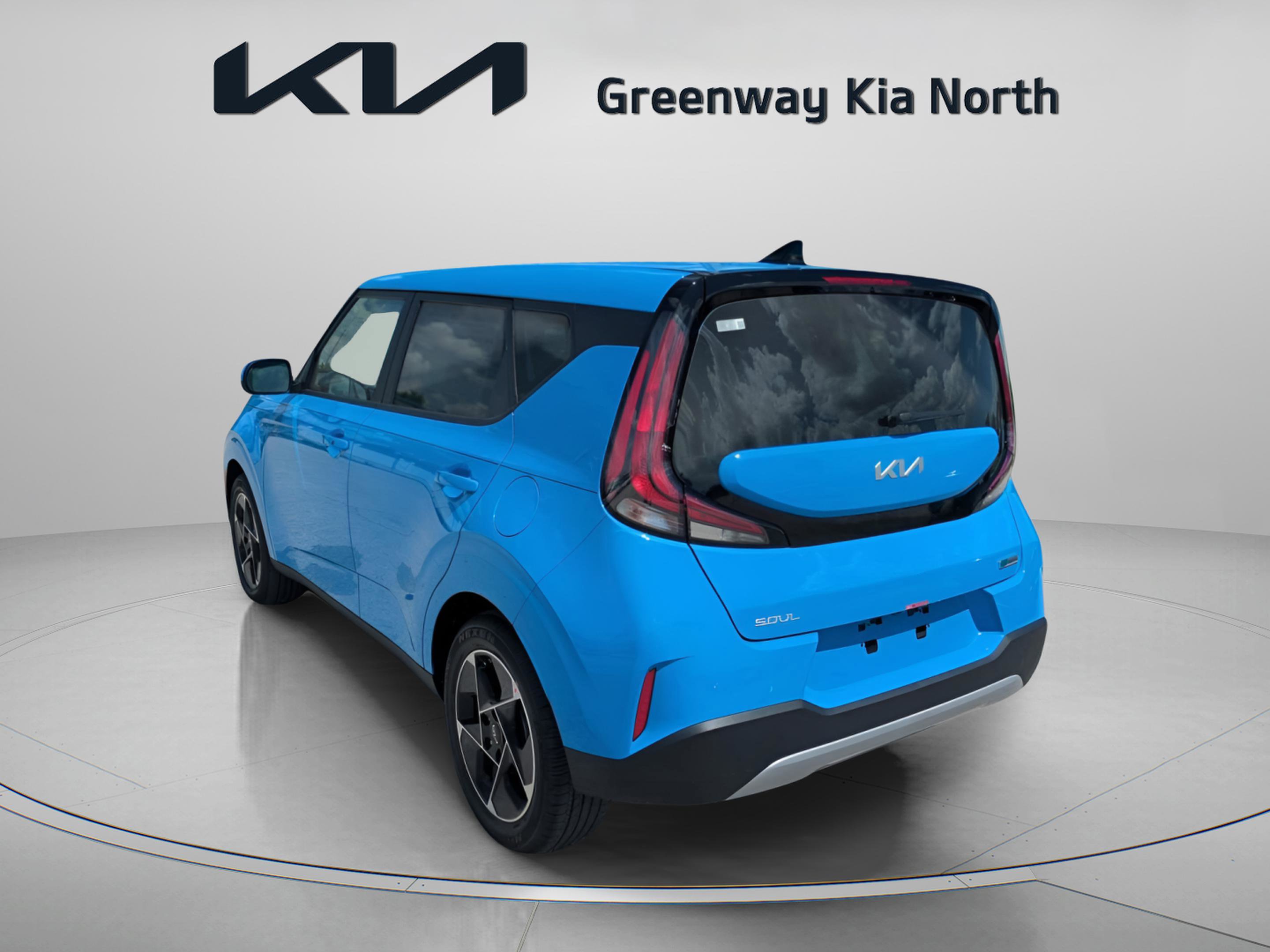 2025 Kia Soul EX photo 4