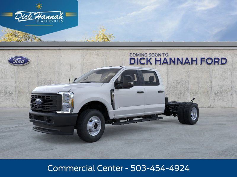 2026 Ford F-350 Super Duty Chassis Cab XL's photo