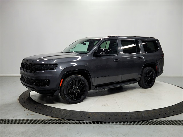 2025 Jeep Wagoneer Series II Carbide photo 3