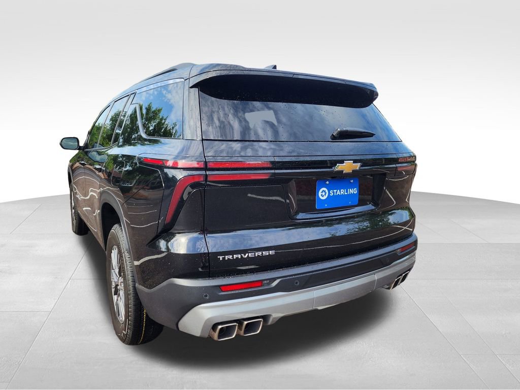 2025 Chevrolet Traverse photo 6