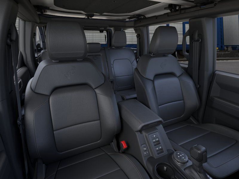 2025 Ford Bronco Badlands photo 11