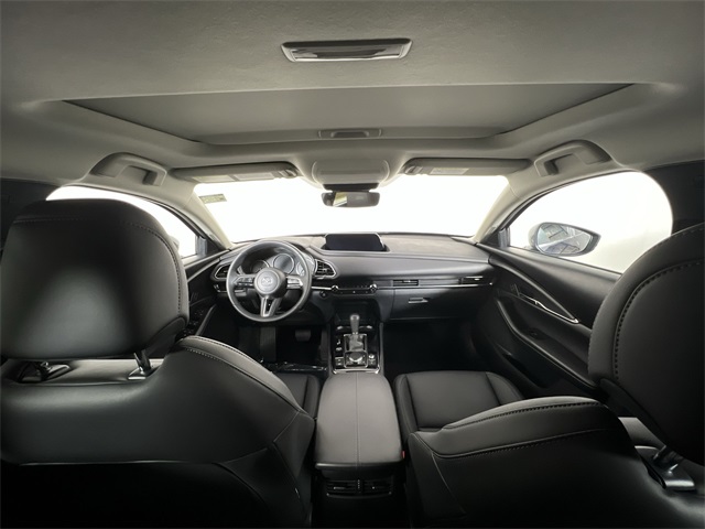 2025 Mazda CX-30 2.5 S Preferred photo 10