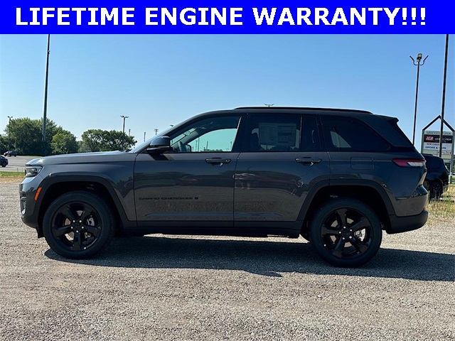 2025 Jeep Grand Cherokee Altitude X photo 4