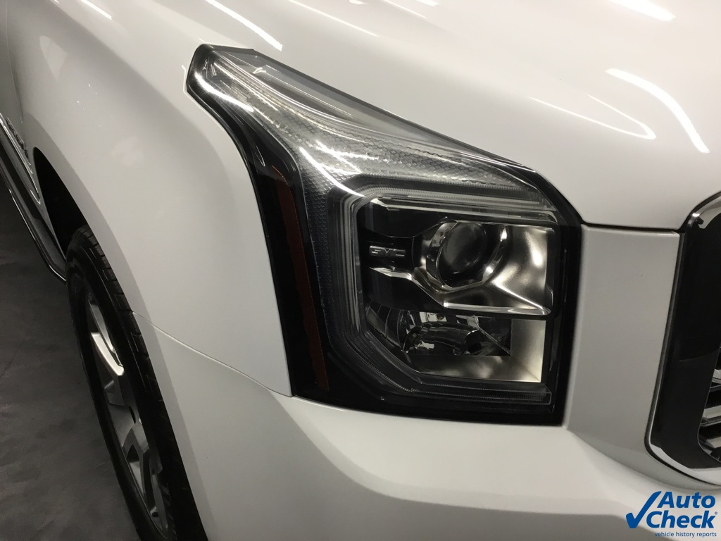 2019 Gmc Yukon Denali photo 16
