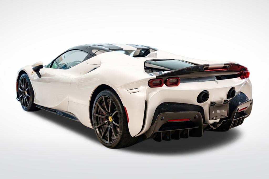 2025 Ferrari SF90 Spider photo 3