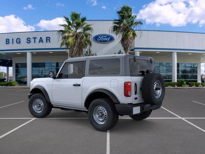 2025 Ford Bronco Base photo 3