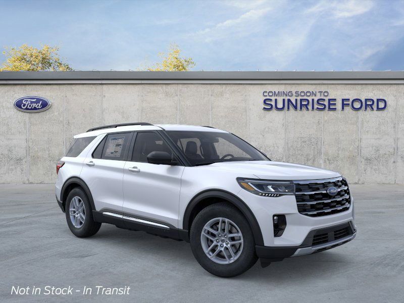 2025 Ford Explorer photo 8