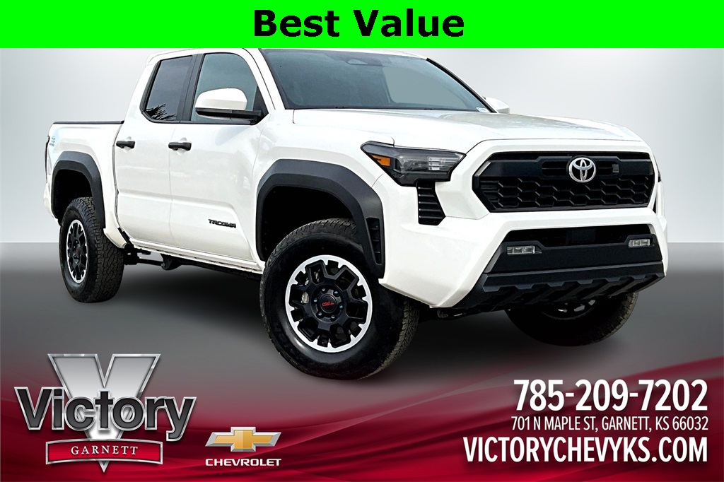 Used 2024 Toyota Tacoma SR5 with VIN 3TYLB5JN1RT018469 for sale in Kansas City