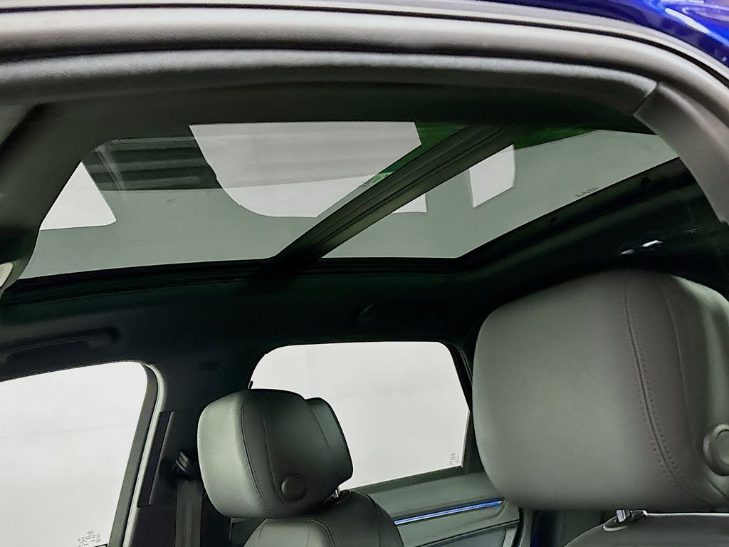 2021 Audi Q3 S line Premium Plus photo 18