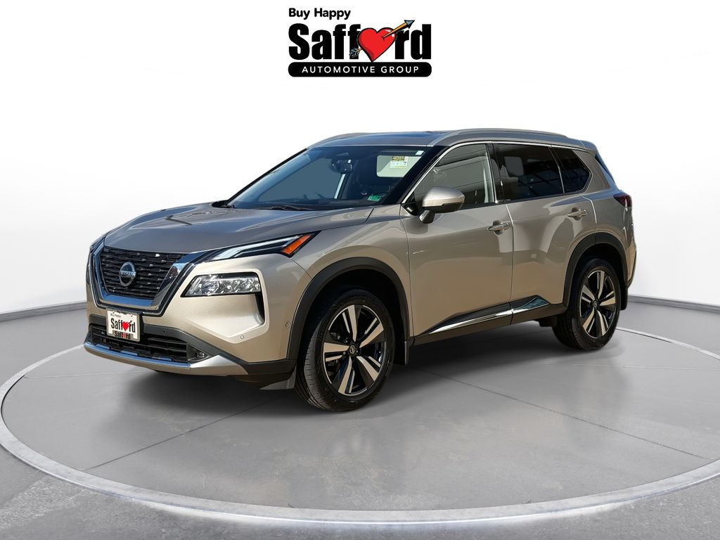2021 Nissan Rogue Platinum's photo