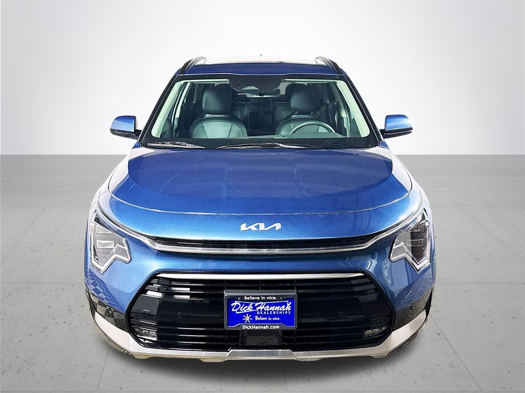 2025 Kia Niro Plug-In Hybrid SX Touring photo 3