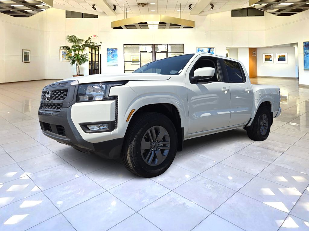 2025 Nissan Frontier Crew Cab SV photo 2
