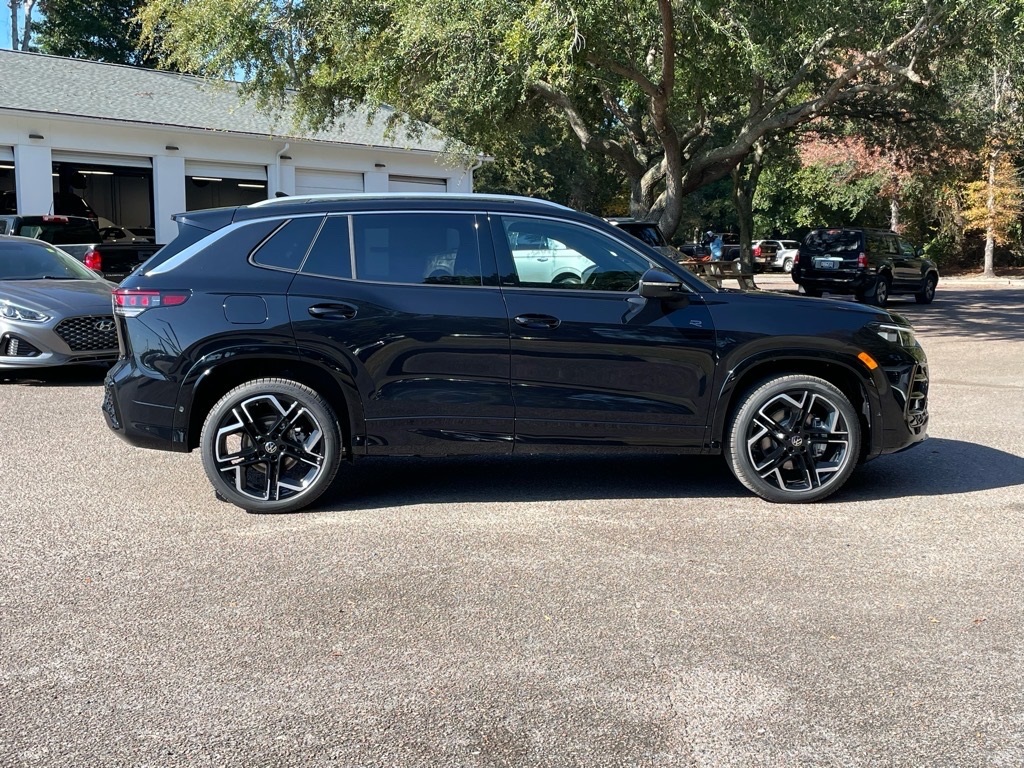 2026 Volkswagen Tiguan SEL R-Line photo 2