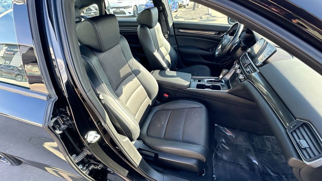 2022 Honda Accord Sport photo 24