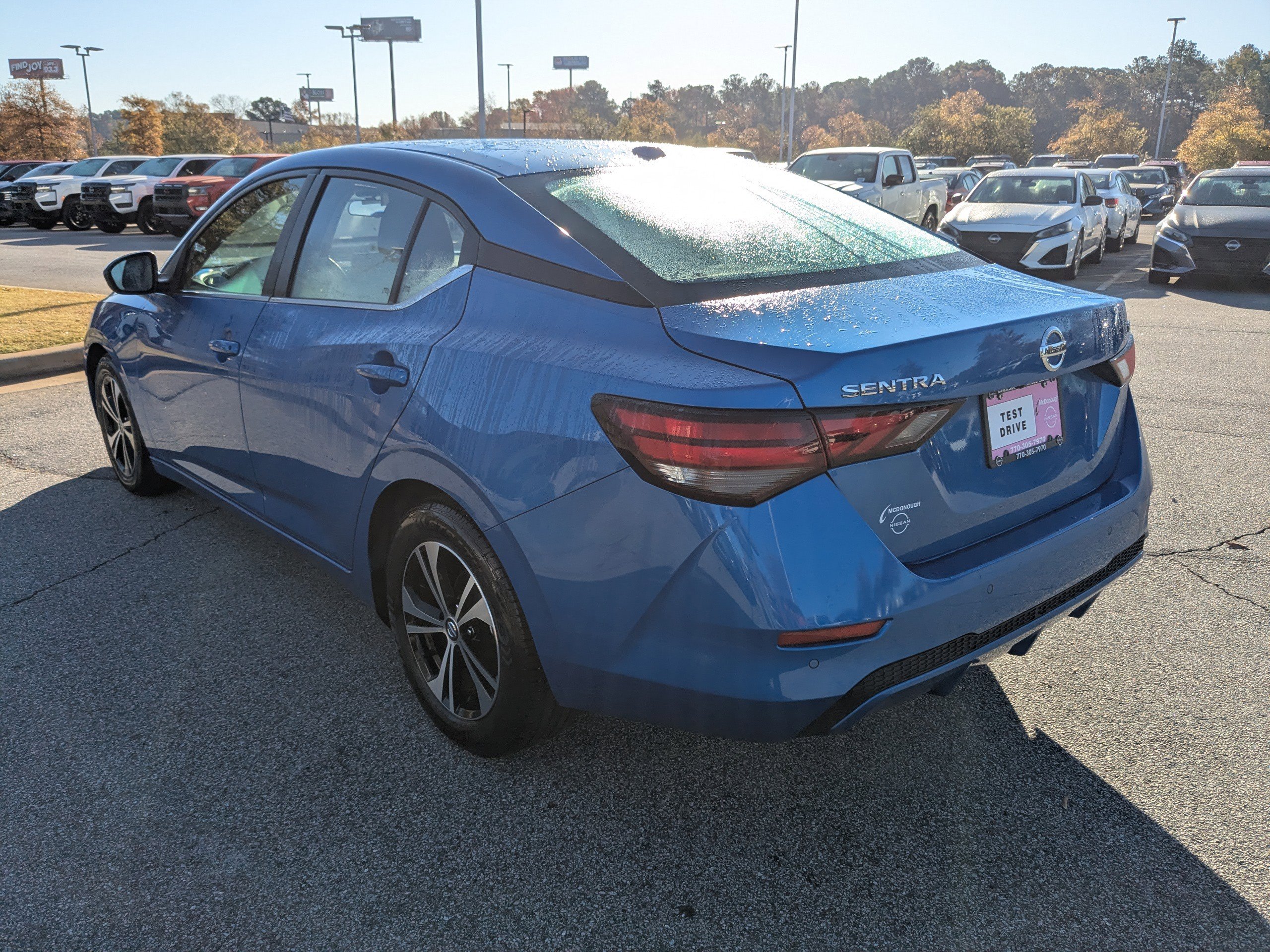 2023 Nissan Sentra SV photo 3