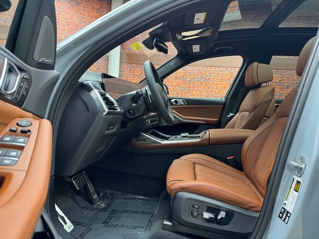2026 Bmw X7 M60i photo 21