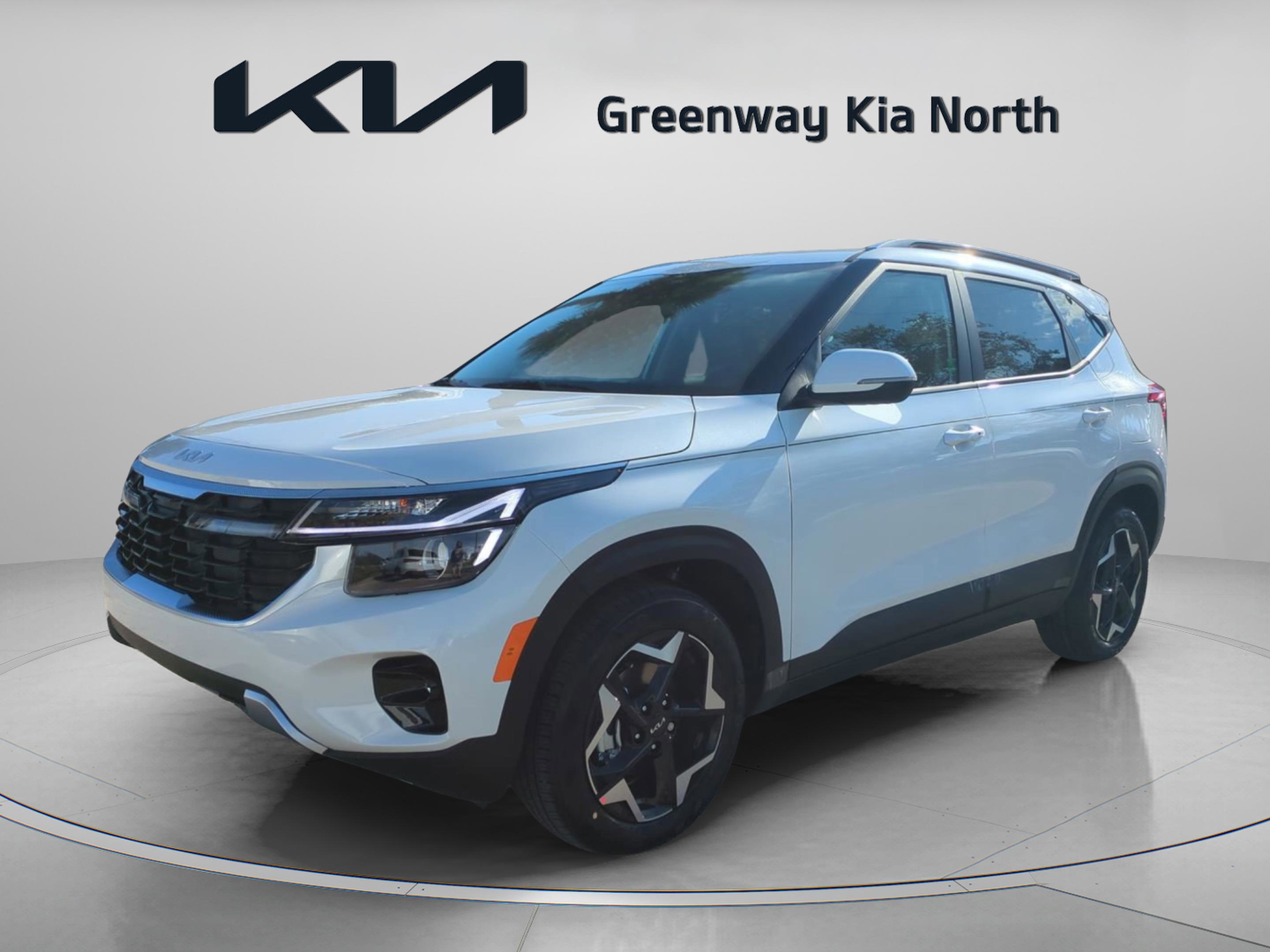 2026 Kia Seltos S photo 3
