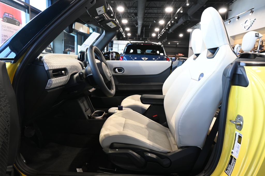 2026 Mini Cooper Convertible Signature photo 2