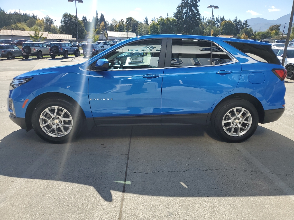 2024 Chevrolet Equinox LT photo 5
