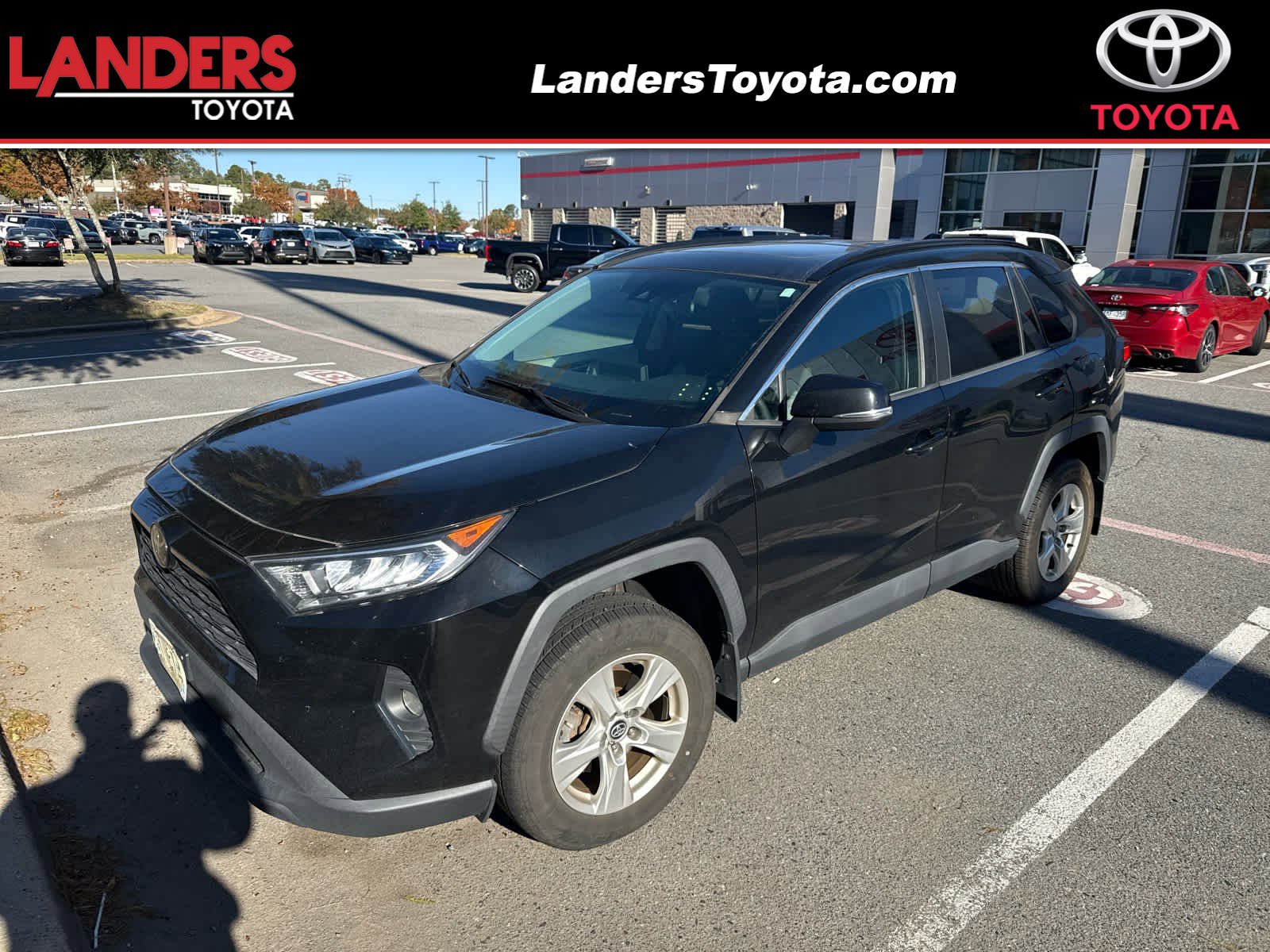 2020 Toyota RAV4 XLE