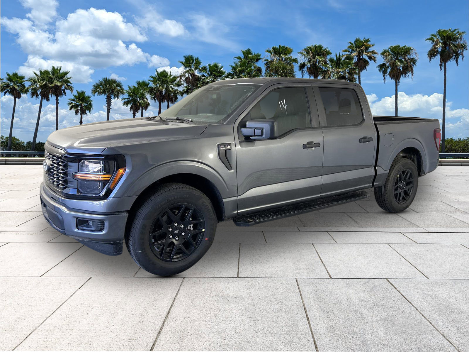 2025 Ford F-150 STX photo 4