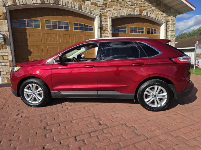 2019 Ford Edge SEL photo 6