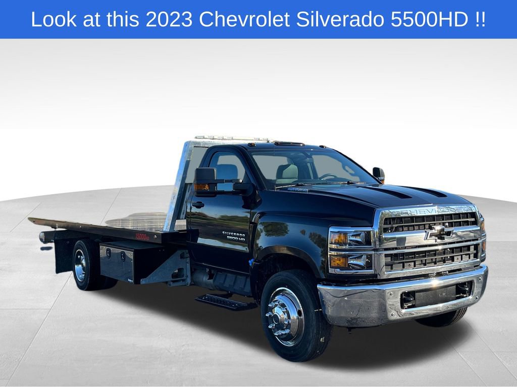 2023 Chevrolet Silverado 4500 Medium Duty Chassis Cab Work Truck's photo