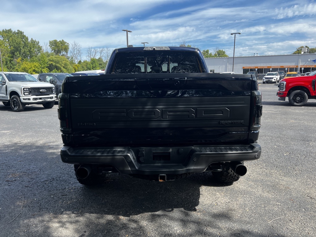 2022 Ford F-150 Raptor photo 24