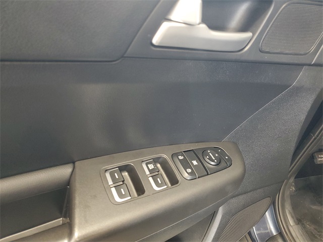 2022 Kia Sportage LX photo 8