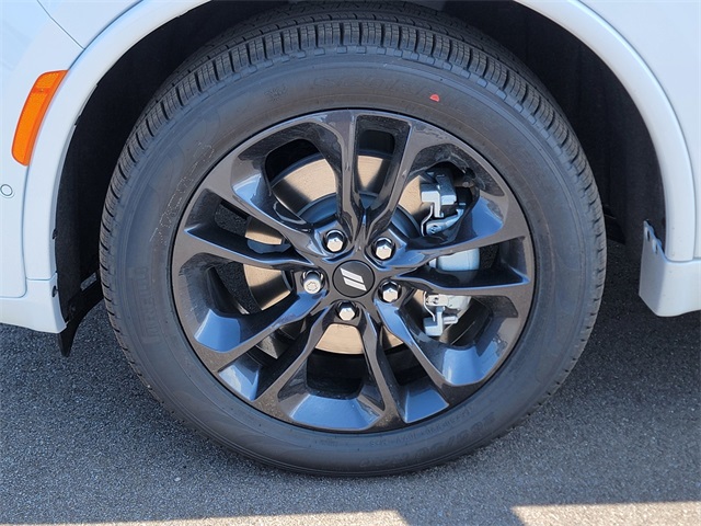 2025 Dodge Durango R/T Plus photo 9