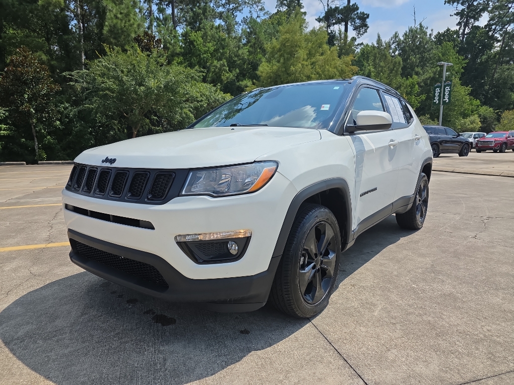 2021 Jeep Compass Altitude photo 2