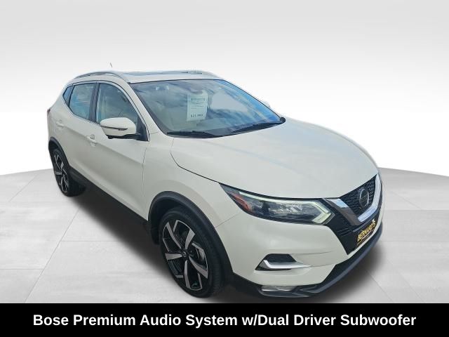 2022 Nissan Rogue Sport SL photo 3