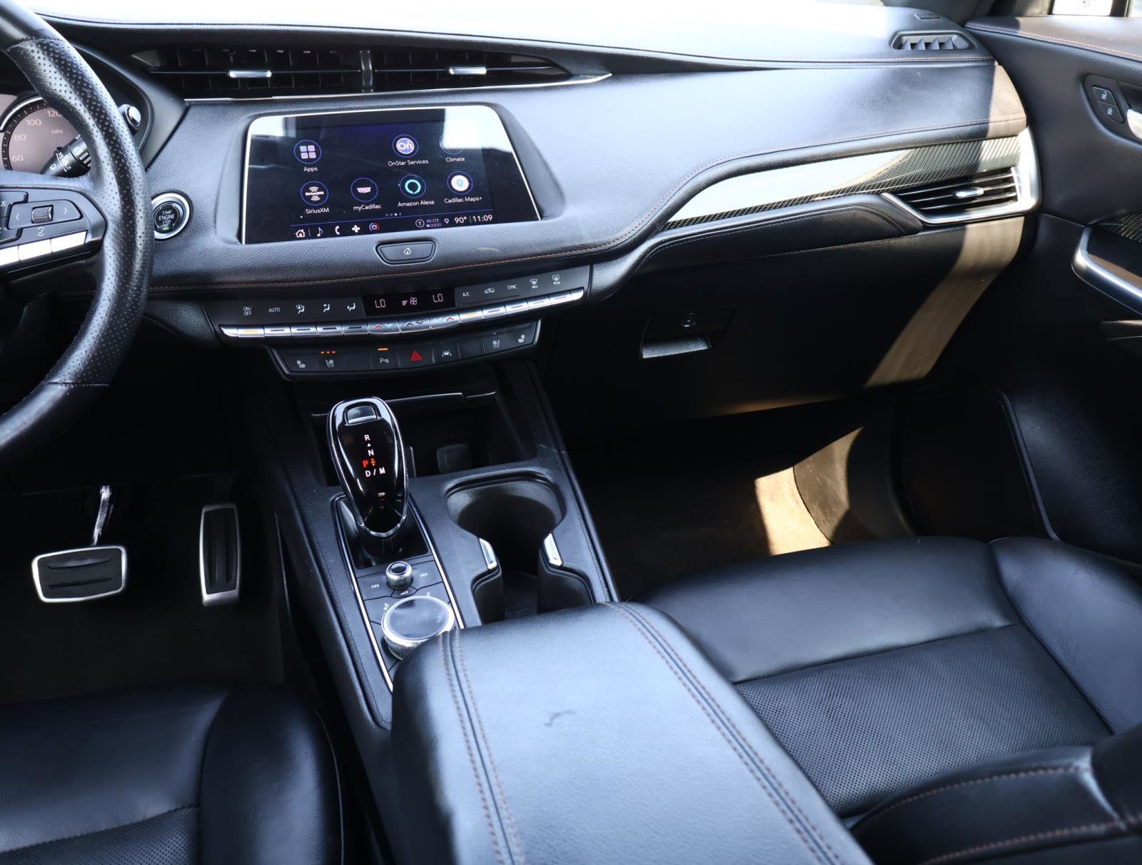 2023 Cadillac XT4 Sport photo 16
